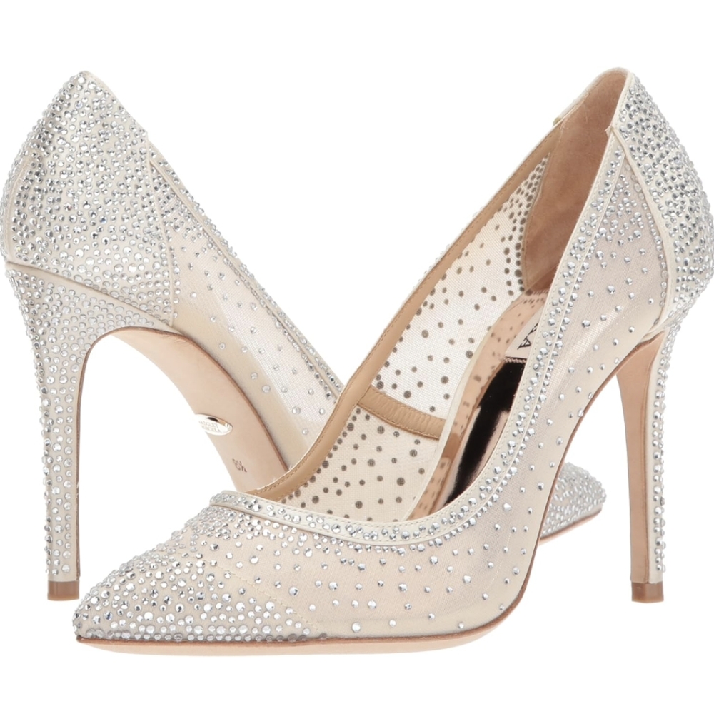 Badgley Mischka Silver and Cream Heels